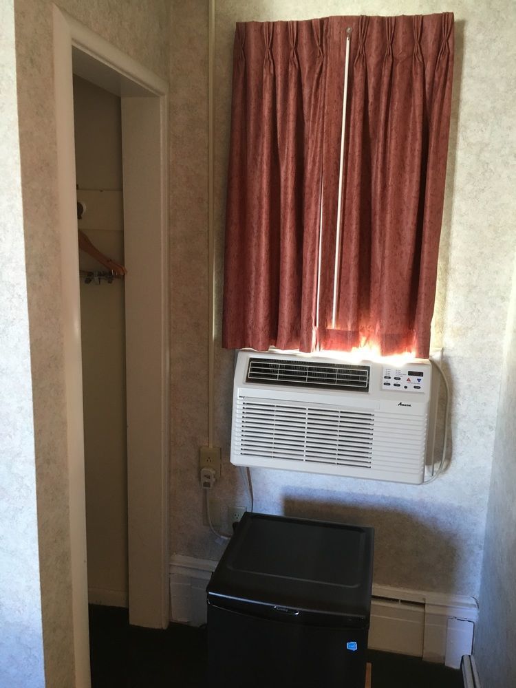 The Springwater Inn イサカ エクステリア 写真