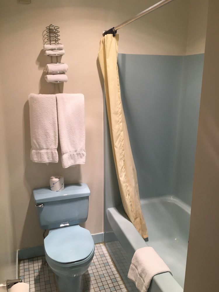 The Springwater Inn イサカ エクステリア 写真