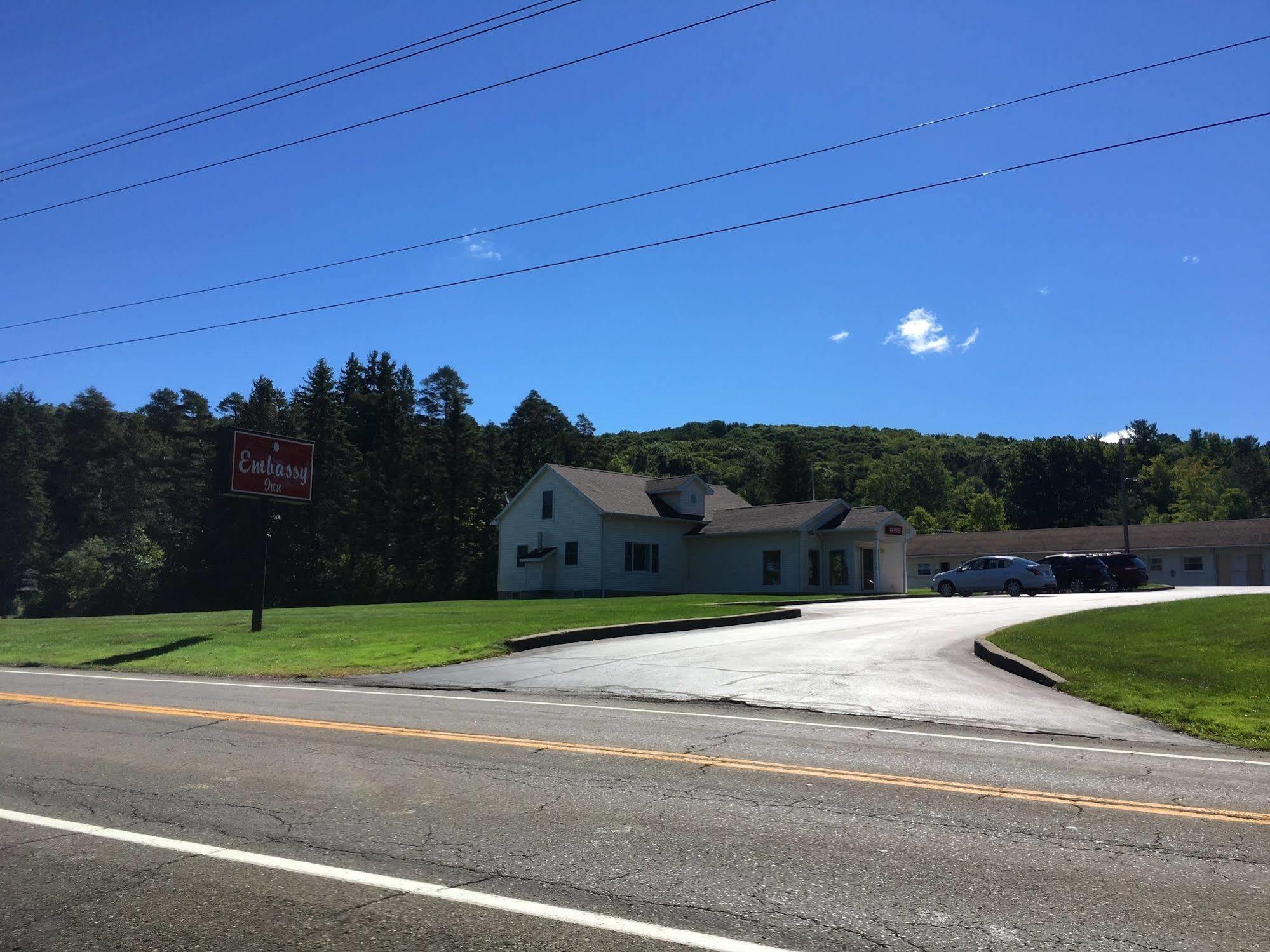 The Springwater Inn イサカ エクステリア 写真
